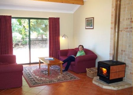 Karri Valley Chalets - Accommodation Australia 3