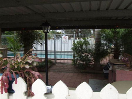Avalon Holiday Units - Local Tourism 1