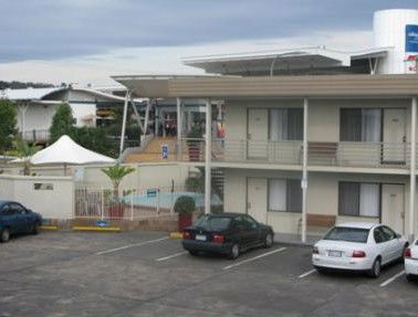 Clyde River Motor Inn - Australia Shopping 3