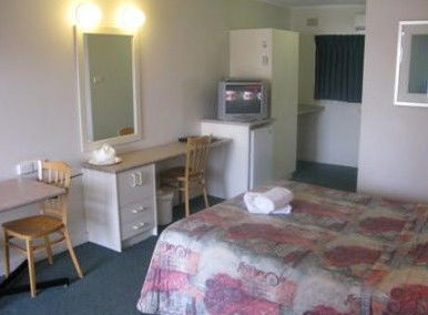 Clyde River Motor Inn - Australia Shopping 4
