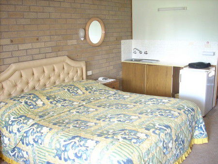 Beachview Motel - Local Tourism 0