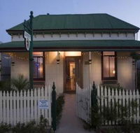 Emaroo Cottages - Accommodation Australia