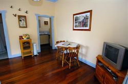 My Place Colonial Accommodation - Accommodation Australia 0