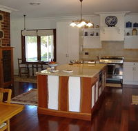 Poplar Cottage Bed And Breakfast - Accommodation Australia