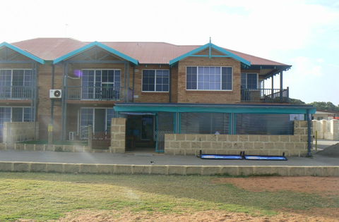 Seaspray Beach Holiday Park - Local Tourism 0
