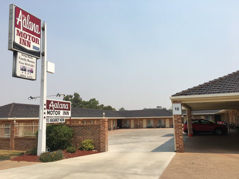 Aalana Motor Inn - Australia Shopping 1