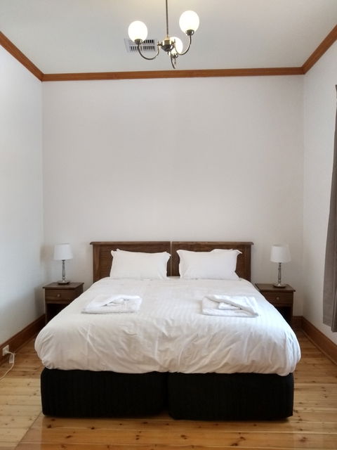 Adelaide Hills Birdwood Cottage - Local Tourism 2
