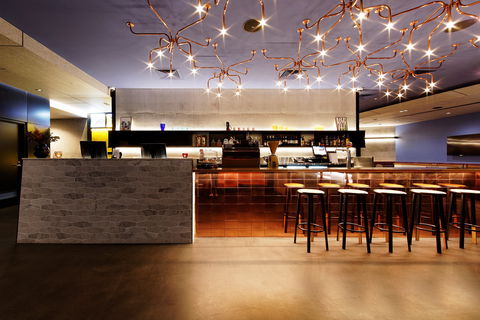 Alpha Mosaic Hotel Brisbane - Bed n Breakfasts 2