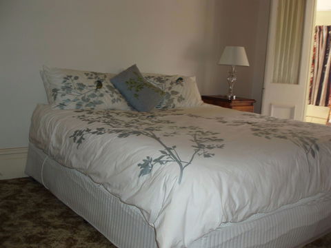 Ardlethan Bed And Breakfast - Local Tourism 1