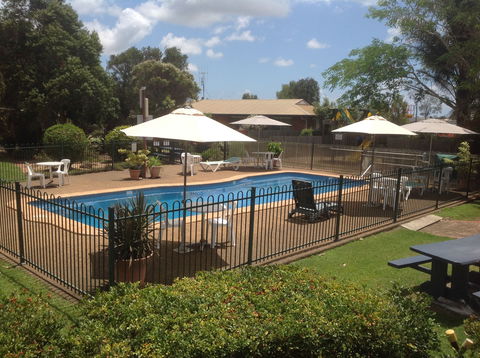 Bundaberg East Cabin And Tourist Park - Accommodation Australia 0