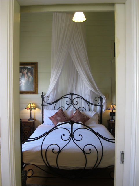 Classique Bed And Breakfast - Local Tourism 1