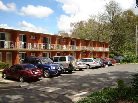 Corowa Golf Club And Motel - Accommodation Australia 0