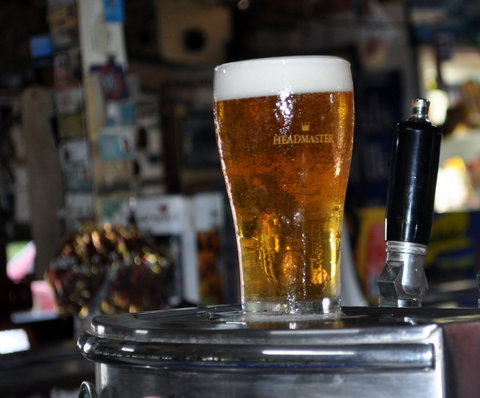 Daly Waters Historic Pub - Australia Shopping 1