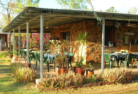 Digger's Rest Station - Accommodation Australia 0