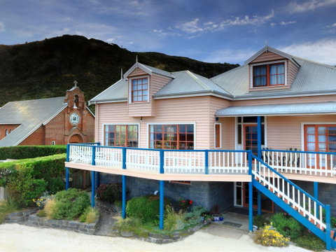Hanlon House Bed And Breakfast - Accommodation Australia 0