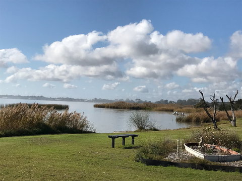Lake Albert Caravan Park, Meningie SA - Accommodation Australia 2