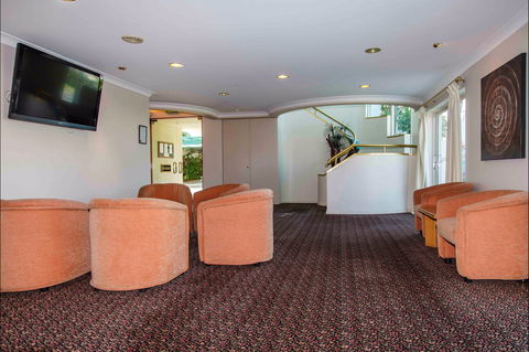 McNevins Maryborough Motel - Australia Shopping 1