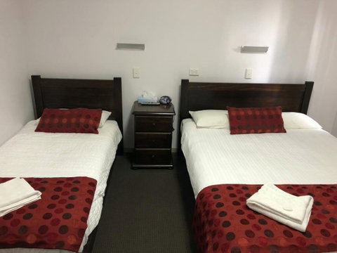 Minlaton Hotel - Accommodation Australia 2