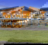 Sceale Bay Seaview Escape - Local Tourism