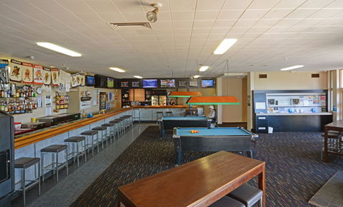 Somerset Hotel - Local Tourism 1