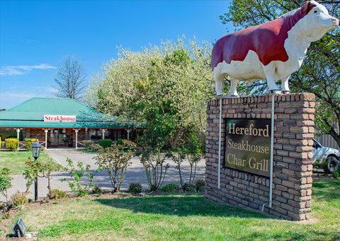 The Rest Point Motor Inn And Hereford Steakhouse Char Grill - Local Tourism 1