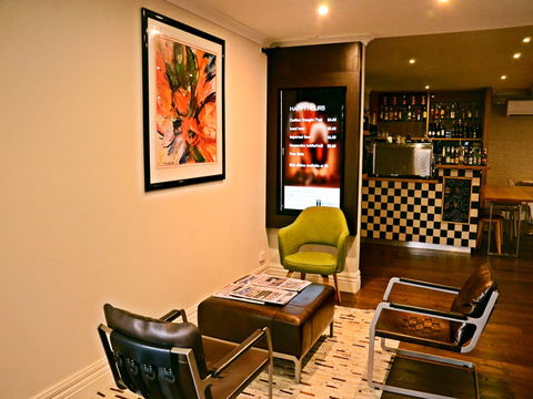 The Waverley International Hotel - Accommodation Australia 1
