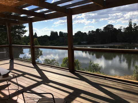 The Lakehouse Beechworth - Accommodation Australia 0