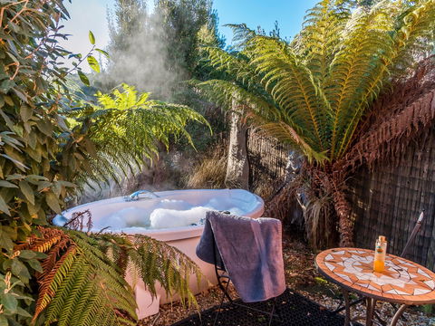 Tin Dragon Trail Cottages - Accommodation Australia 1
