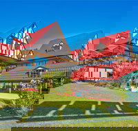 Village Family Motor Inn - Accommodation Australia