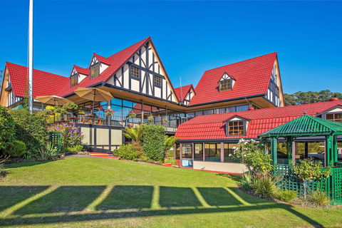 Village Family Motor Inn - Accommodation Australia 0