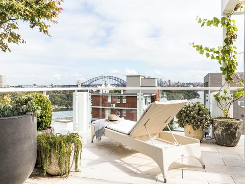 Wylde St Penthouse - Bed n Breakfasts 2