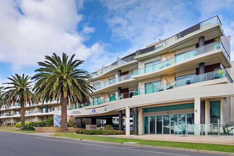 350 Sur La Plage At The Waves - Accommodation Australia 1