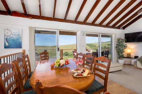 Absolute Oceanfront Cottage - Accommodation Australia 2