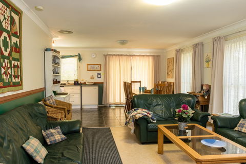 Arcadia House - Local Tourism 2