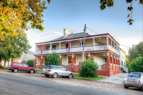 Athelstane House - Local Tourism 0