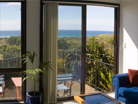 Beachfront Apartments Narooma - Australia Shopping 2