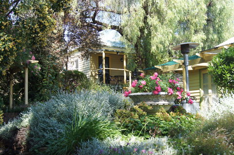 Bendigo Cottages Bed And Breakfast - Local Tourism 0