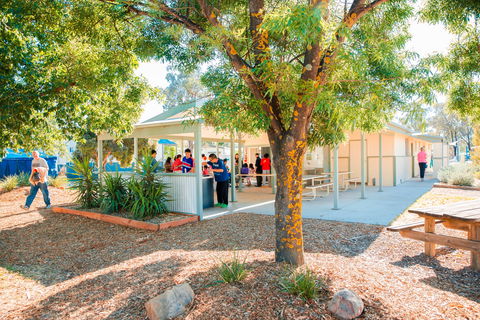 BIG4 Bendigo Marong Holiday Park - Australia Shopping 2