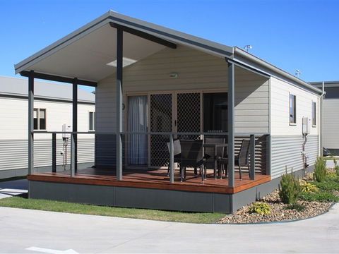 Bowlo Holiday Cabins - Australia Shopping 0