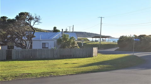 By The Beach At Catho - Local Tourism 0