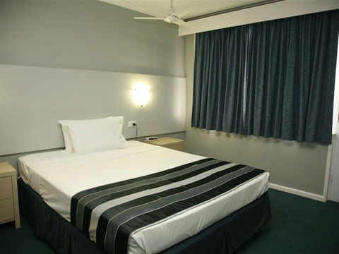 Flinders Motel - Accommodation Australia 0