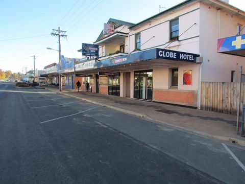 Globe Hotel Bombala - Australia Shopping 0