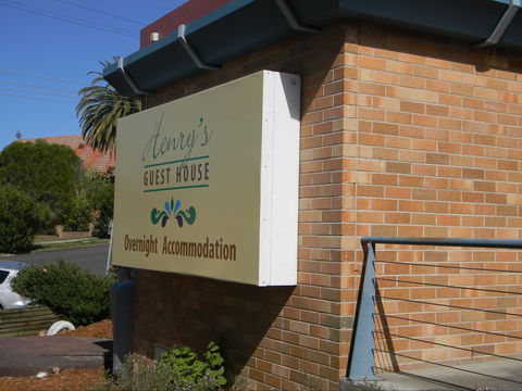 Henry's Quirindi Quality Accommodation - Local Tourism 1