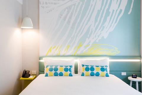 Ibis Styles East Perth - Australia Shopping 1