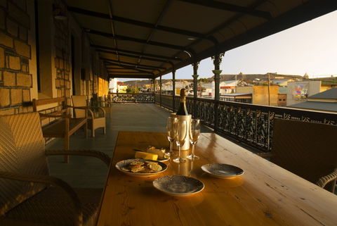 Imperial Fine Accommodation - Accommodation Australia 2