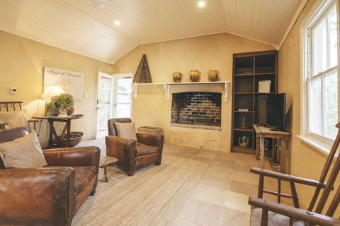 Mayfield Vineyard Cottages - Accommodation Australia 2