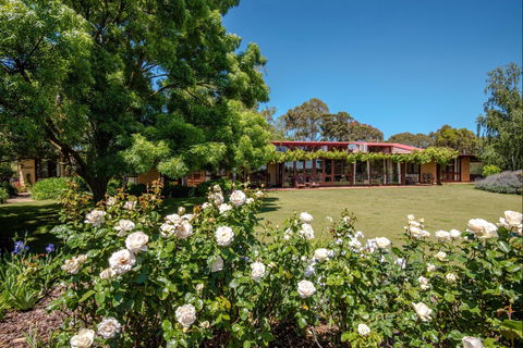 Mulberry Lodge  Country Retreat - Local Tourism 1