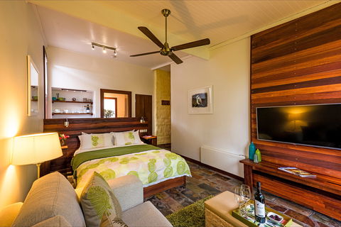 Mulberry Lodge  Country Retreat - Local Tourism 2