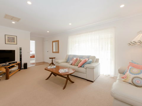 Mulberry House Rutherglen - Local Tourism 2