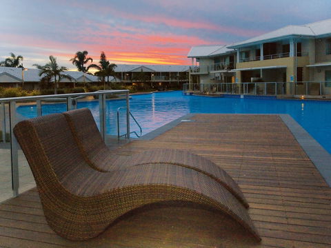 Oaks Port Stephens Pacific Blue Resort - Accommodation Australia 0